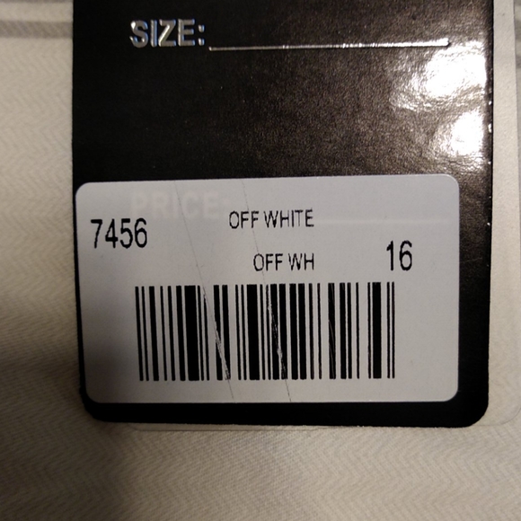 Maliha White / Bustier Prom dress - Picture 3 of 4